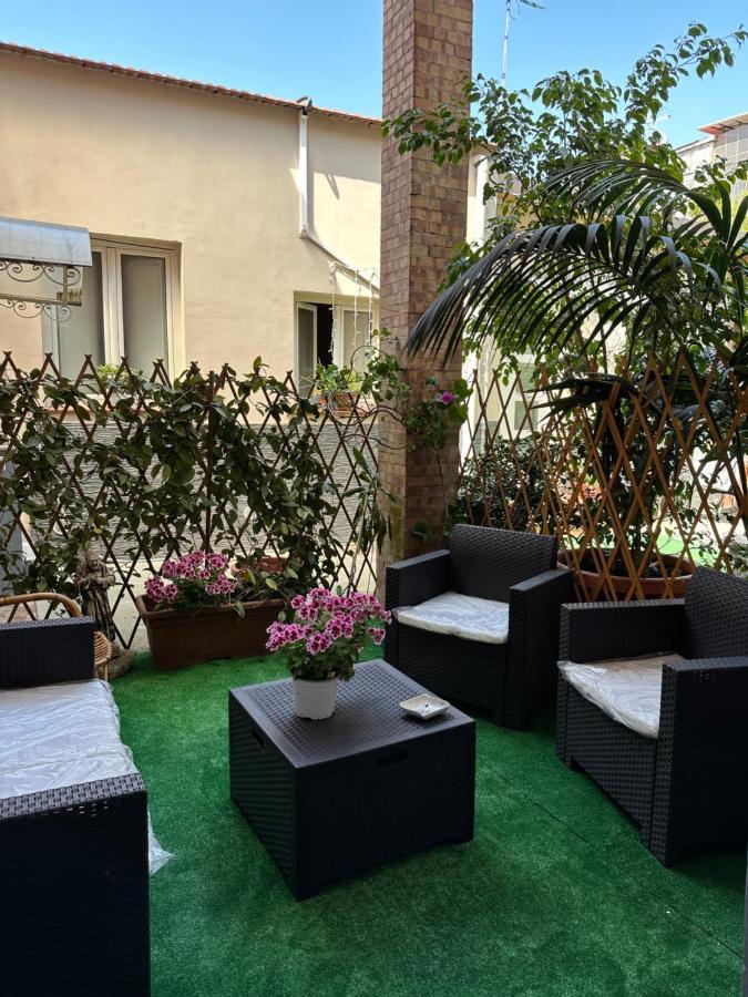 B&B Infinity Napoli Eksteriør billede