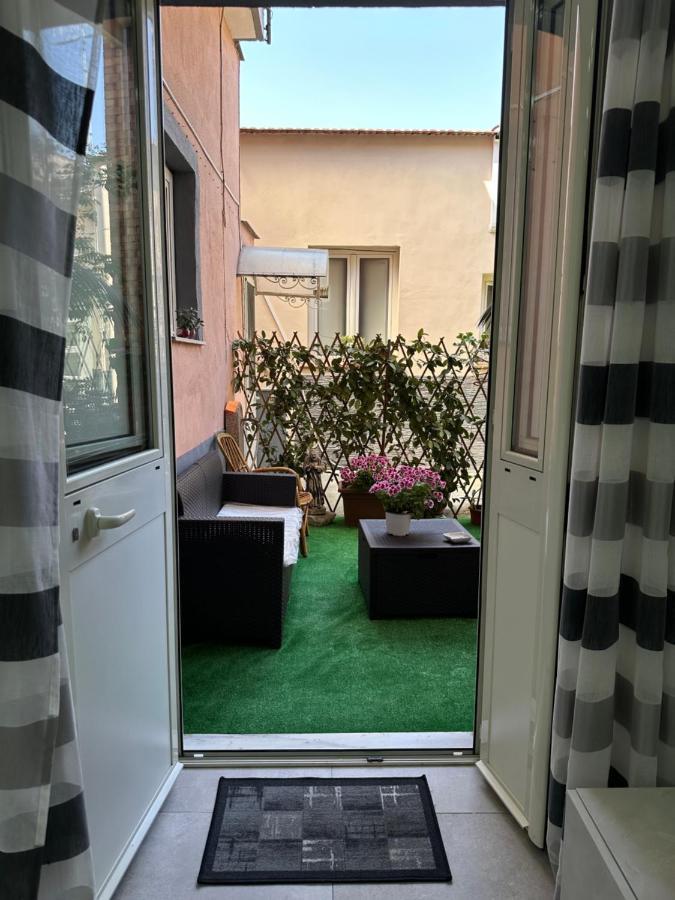 B&B Infinity Napoli Eksteriør billede